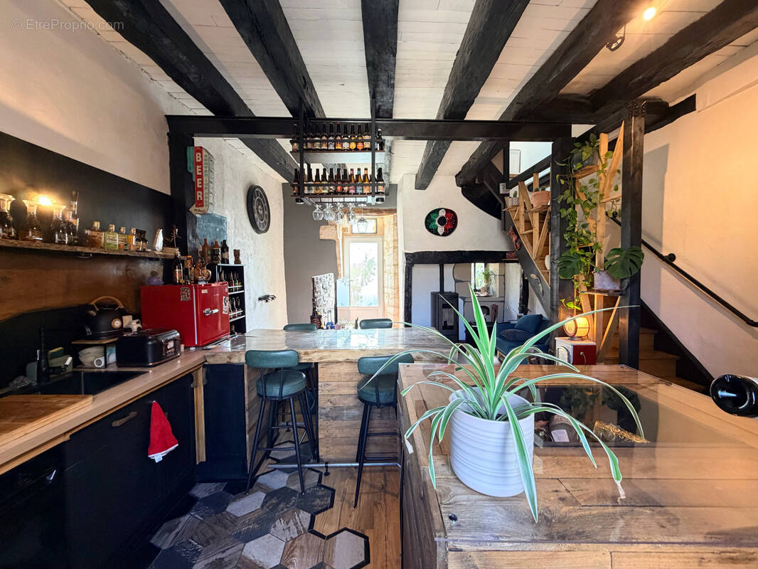 Maison à NADAILLAC