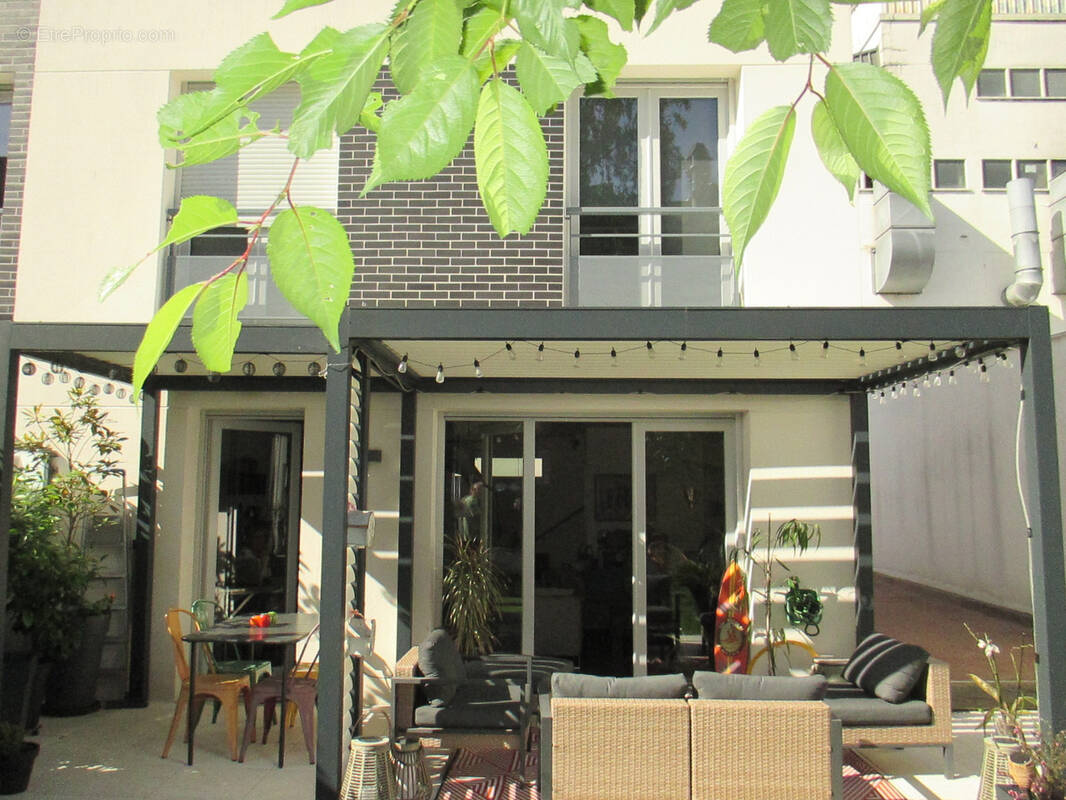 Appartement à FONTENAY-SOUS-BOIS