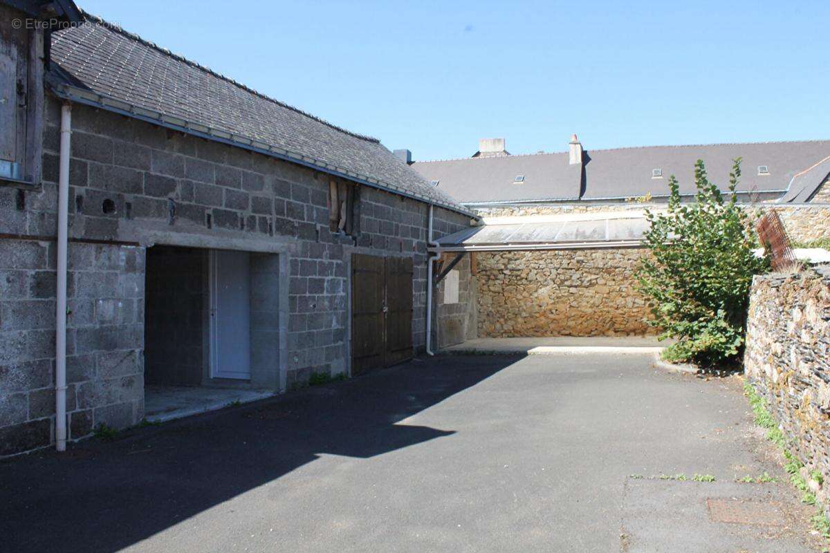 Appartement à DERVAL