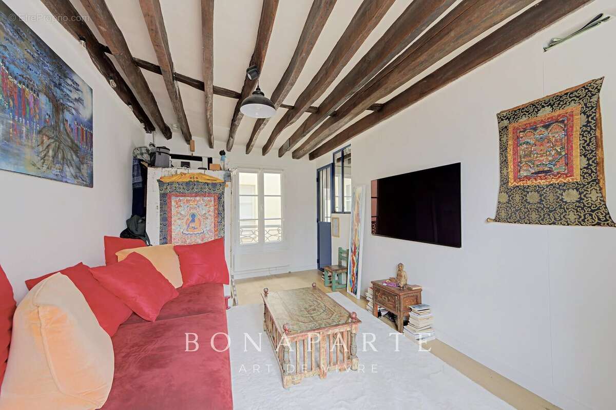 Appartement à PARIS-4E