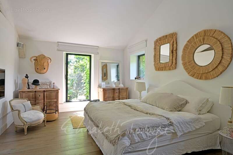 Maison à vendre 6 pièces, entre montpellier et  nimes de montpellier (34) - photo 9