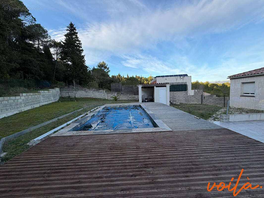 Maison à VILLEMOUSTAUSSOU