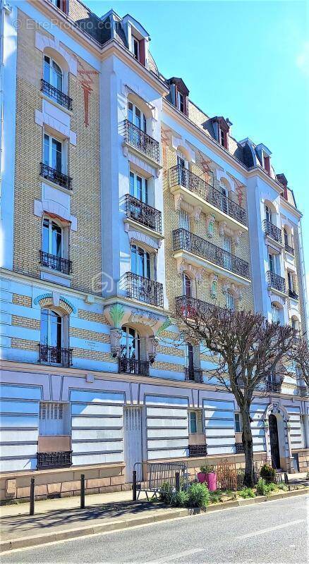 Appartement à ROSNY-SOUS-BOIS