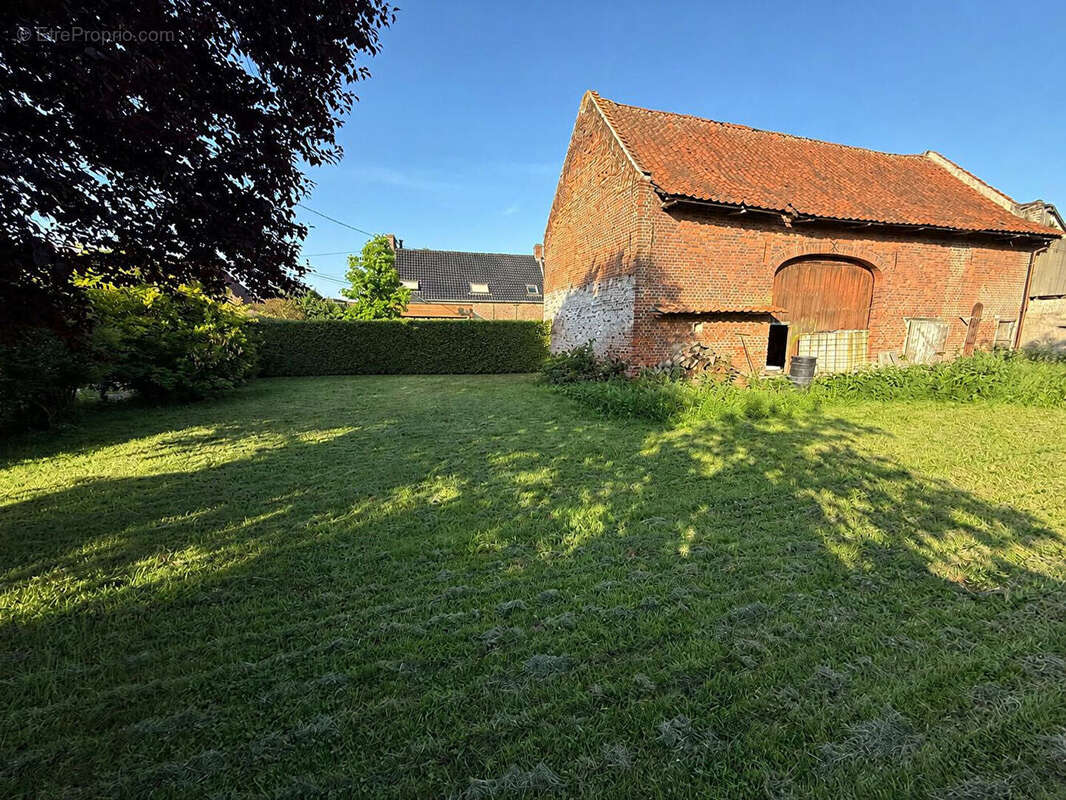 Grange à rénover - fort potentiel - photo 3