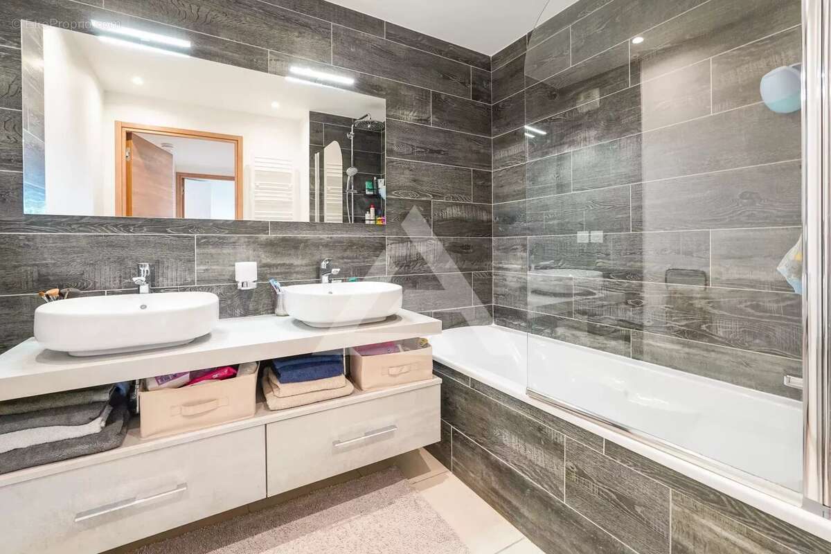 Appartement à BEAUSOLEIL