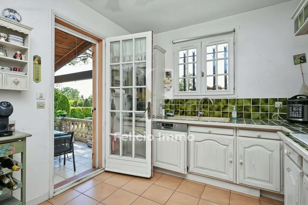 Maison 130 m² à Opio  - photo 9