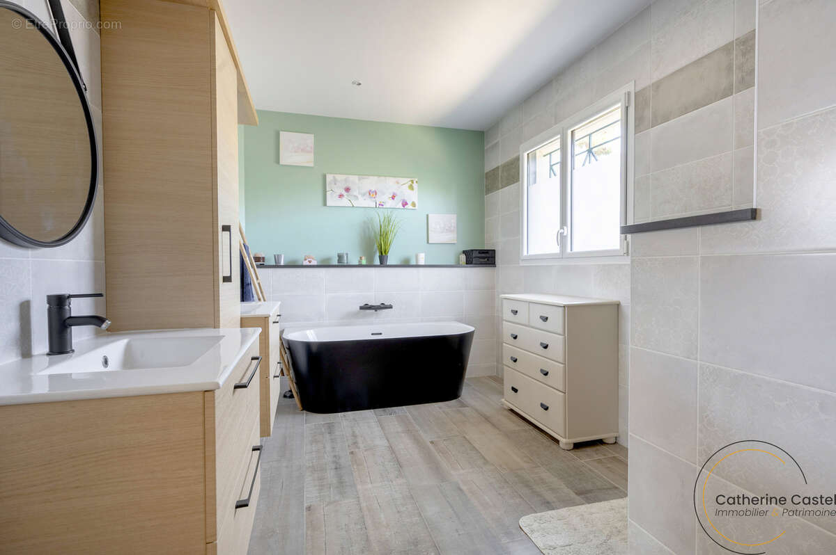 VILLA Contemporaine 163 m2, 5 chambres, Piscine, Double Garage - photo 5