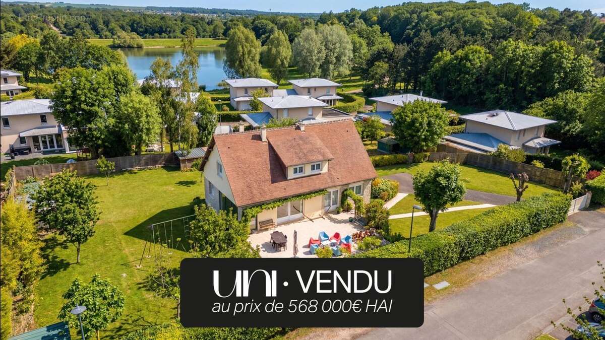 Maison à HEROUVILLE-SAINT-CLAIR