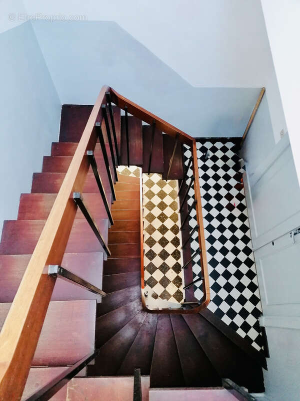 Maison à MARSEILLE-4E