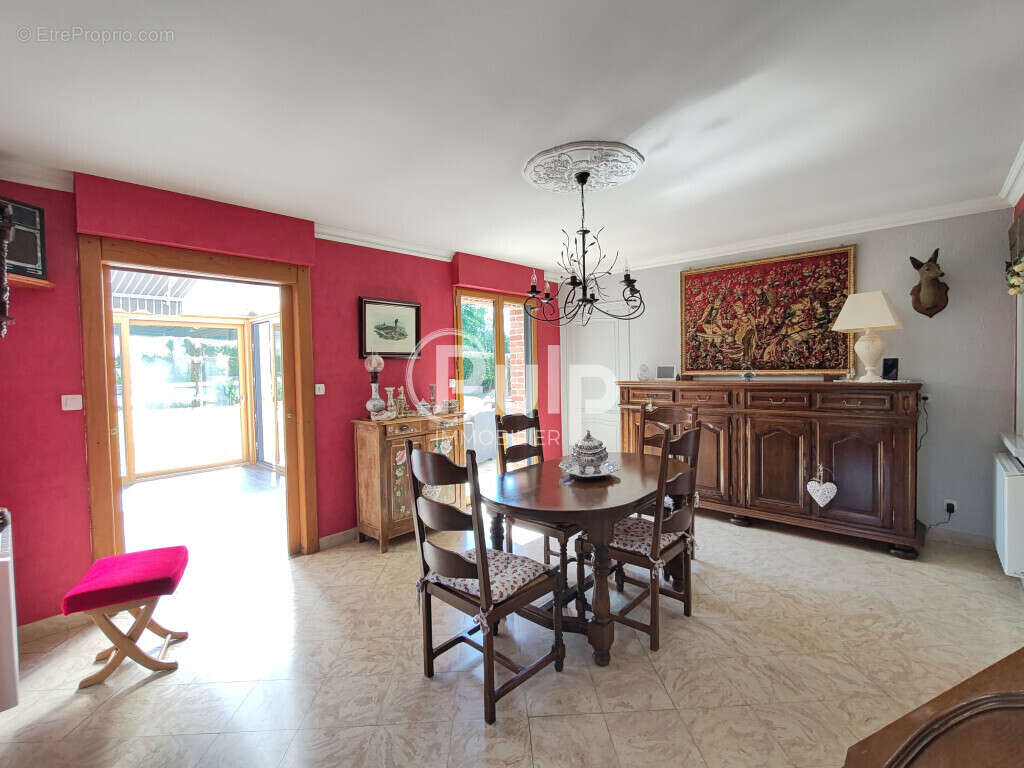 maison à vendre à menneville - photo 9