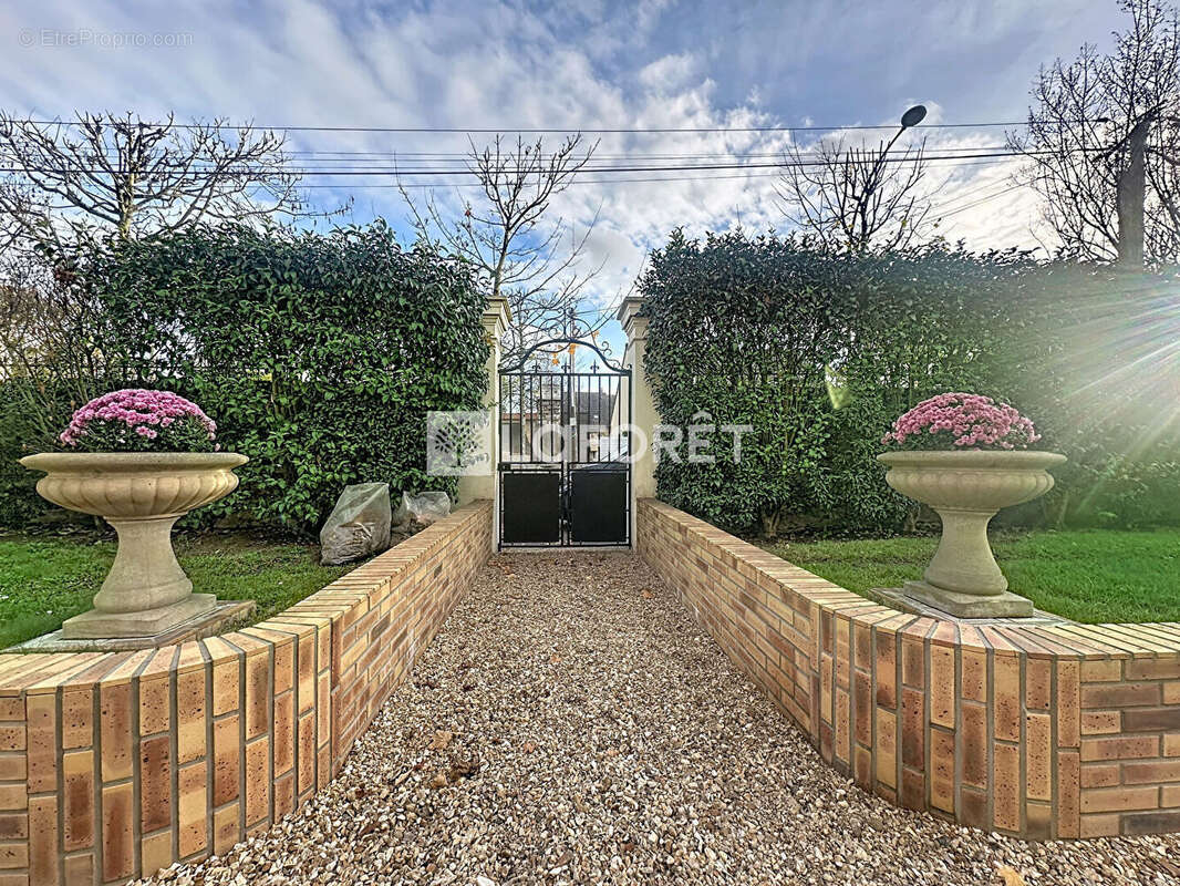 Maison à CHAMPIGNY-SUR-MARNE