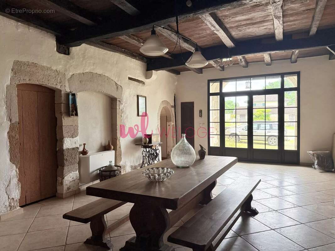 Maison à ORIST
