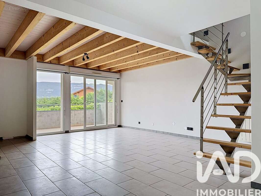 Photo 5 - Appartement à VIRY