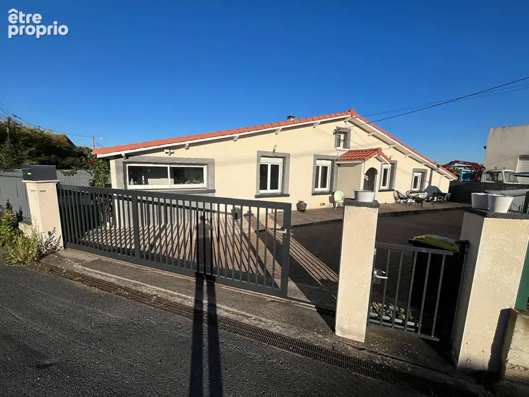 Maison Riom 4 pièce(s) 74 m2 - photo 7