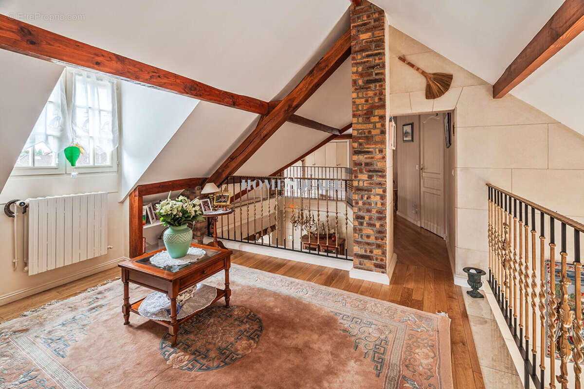Maison à GOUVIEUX