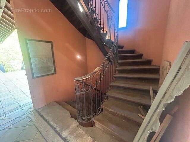 Commerce à SAINT-VALLIER