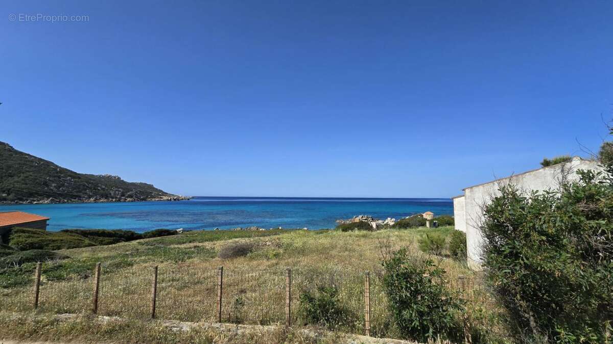 Sartène, sur la plage de Tizzano, maison de 74 m2 avec vue imprenable sur la mer - photo 3