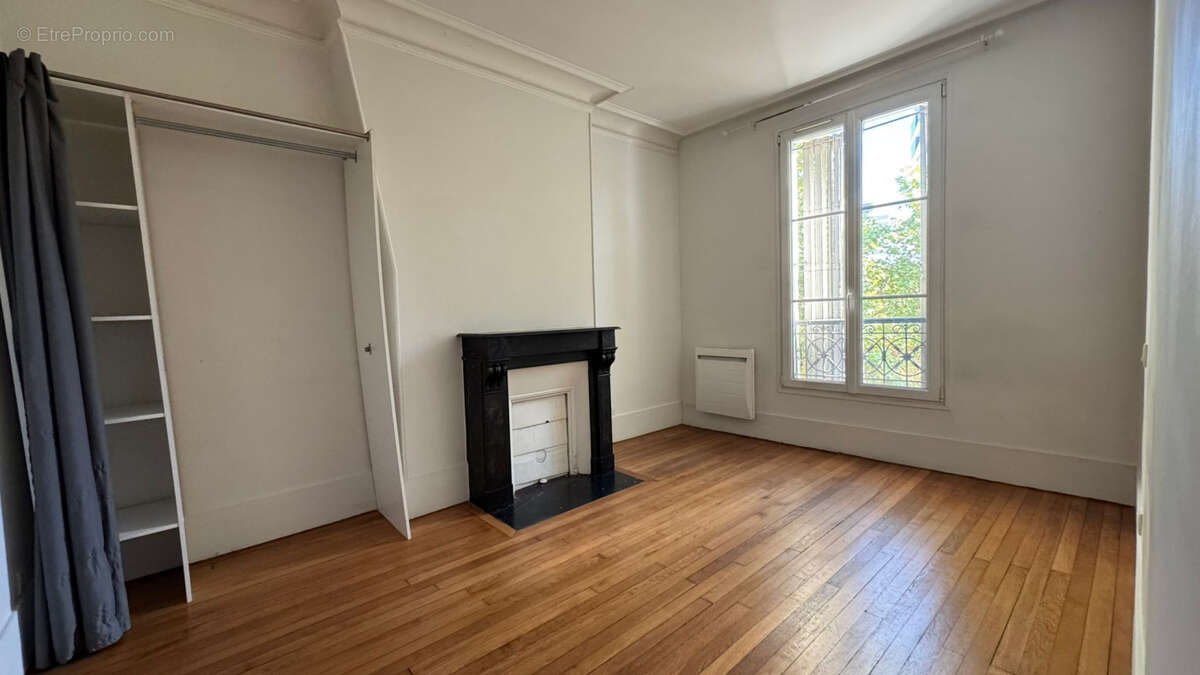 Appartement à PARIS-19E