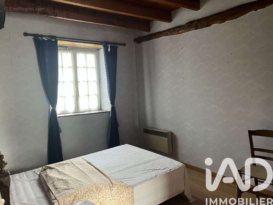 Maison 104 m² à Miniac-Morvan  - photo 4