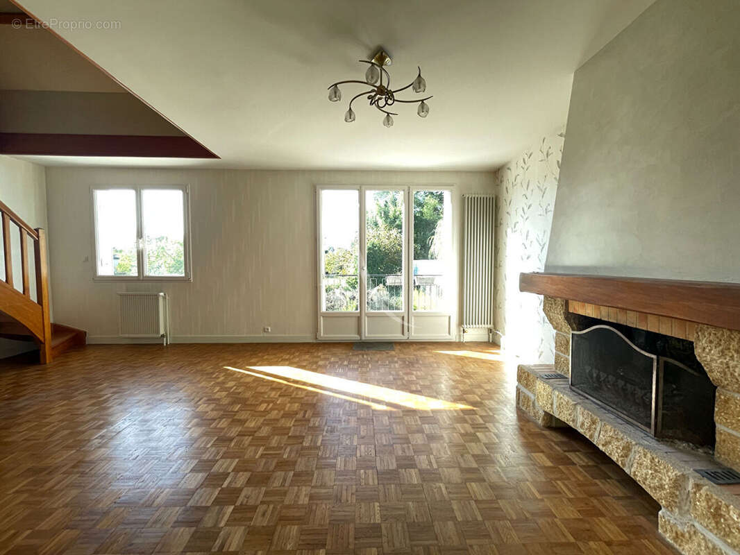 Maison à SAINT-AVERTIN