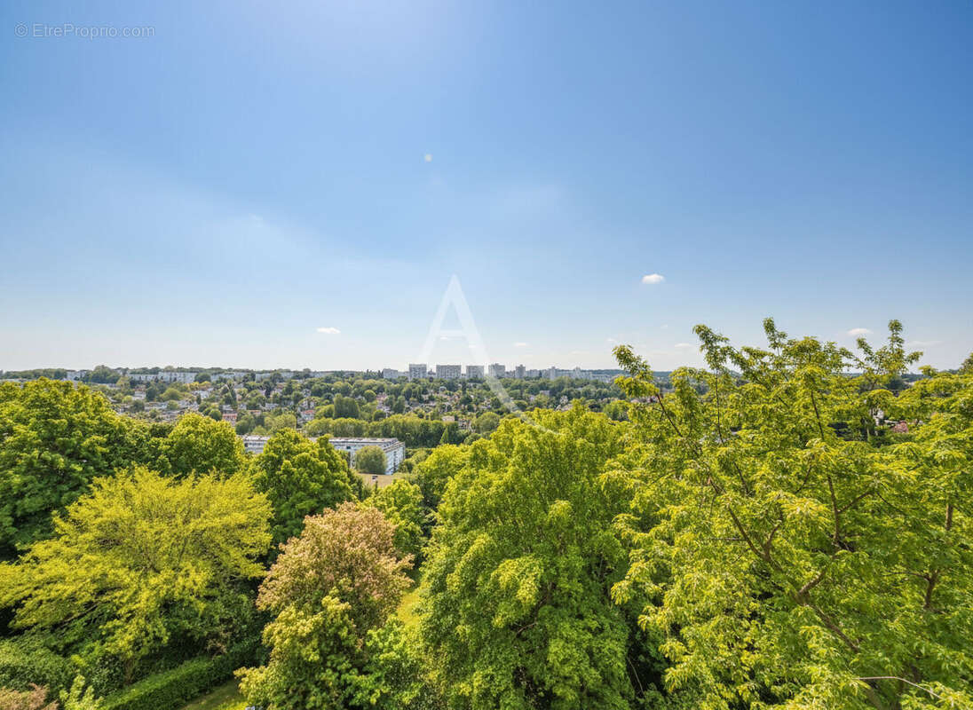 Appartement 5 pièces de 133 m² - Saint-Germain-en-Laye - photo 13