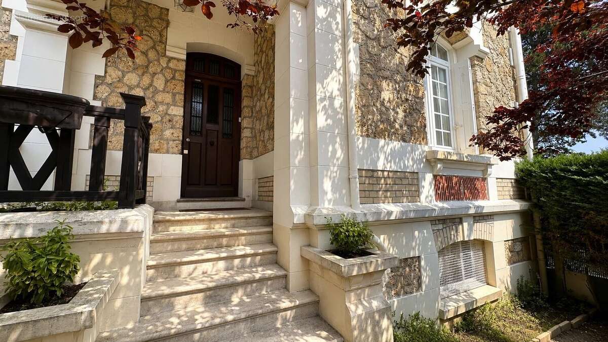 Villa avec sa maison d'amis - photo 2