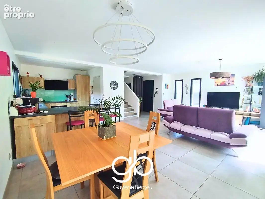 Photo Maison à Saint-Mathieu-De-Treviers au prix de 519 000€