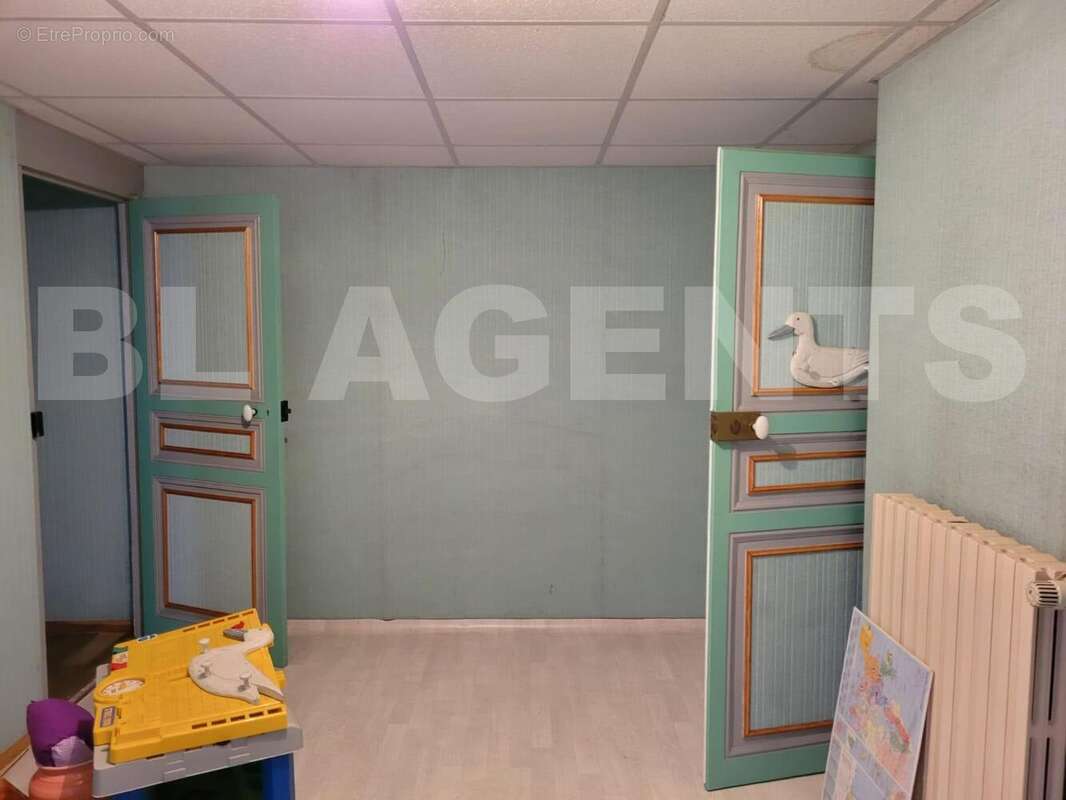 okWhatsApp Image 2022-06-11 at 14 - Maison à NOYEN-SUR-SEINE