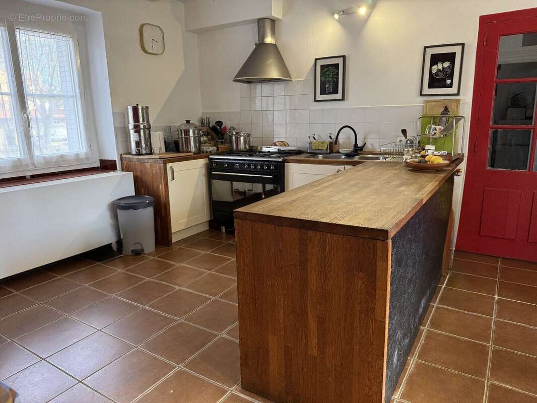 Maison de caractère au coeur d'un village - photo 6