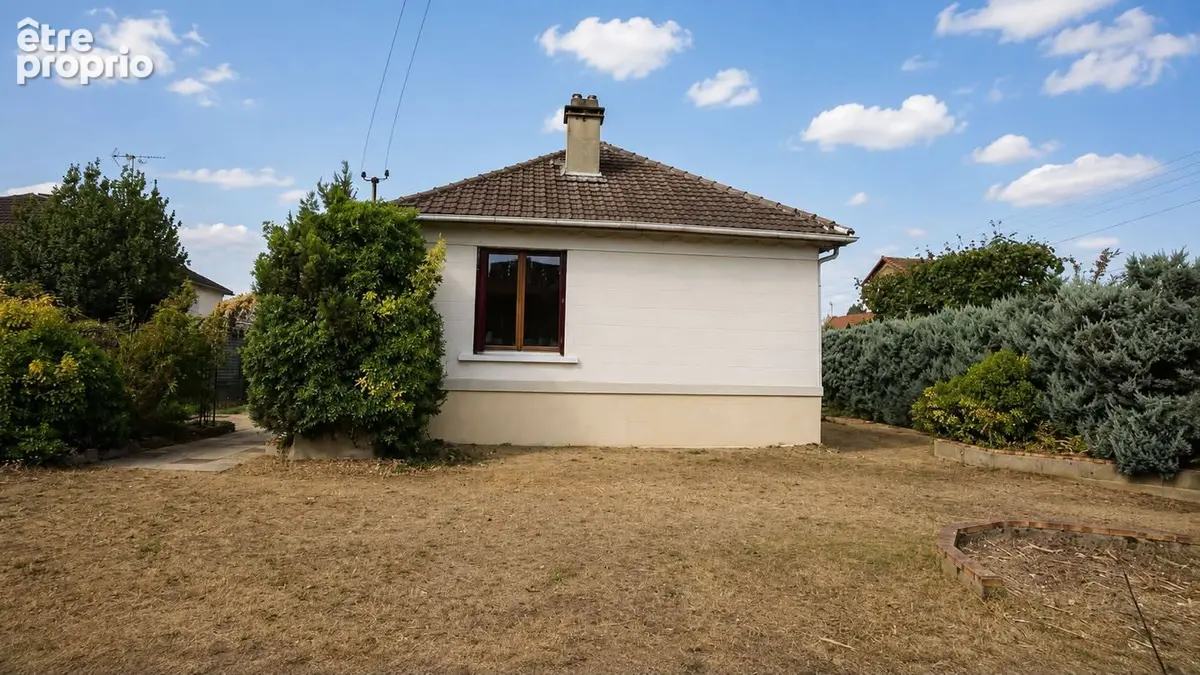 Maison de plain pied - 6 pièces - 105 m2 - photo 2