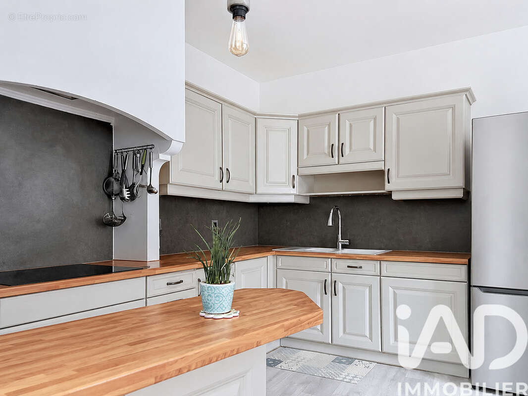Maison 153 m² à La Falaise  - photo 6