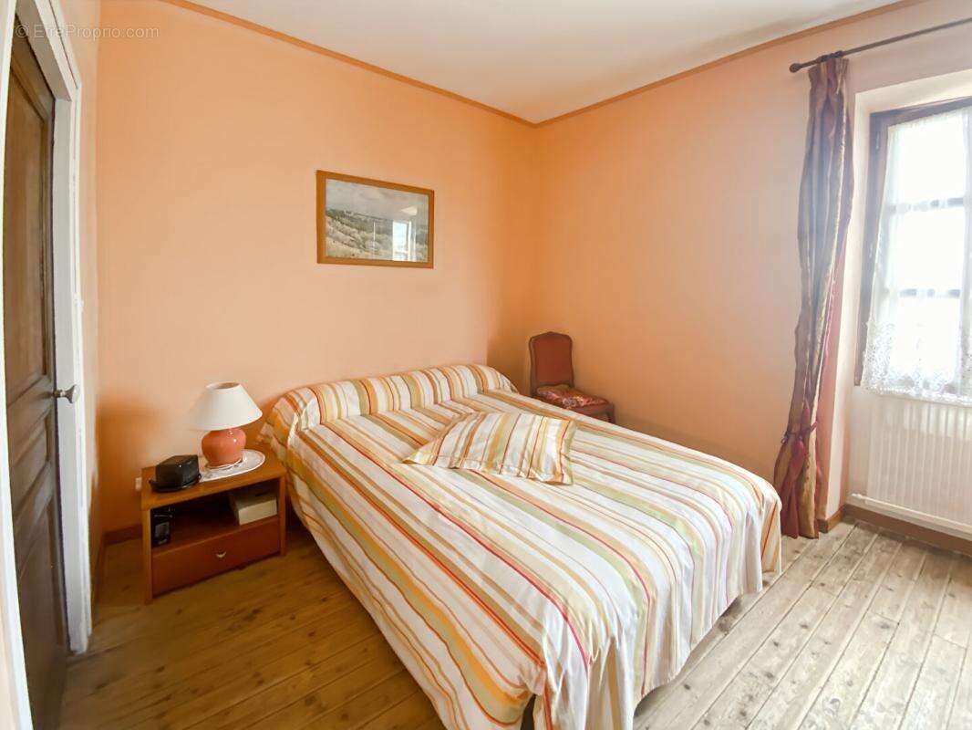 Maison St Marcel 4 pièce(s) 87 m2 - photo 7