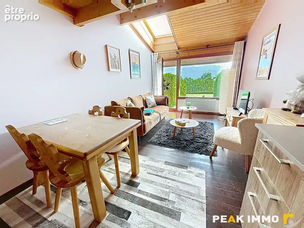 Appartement à COMBLOUX