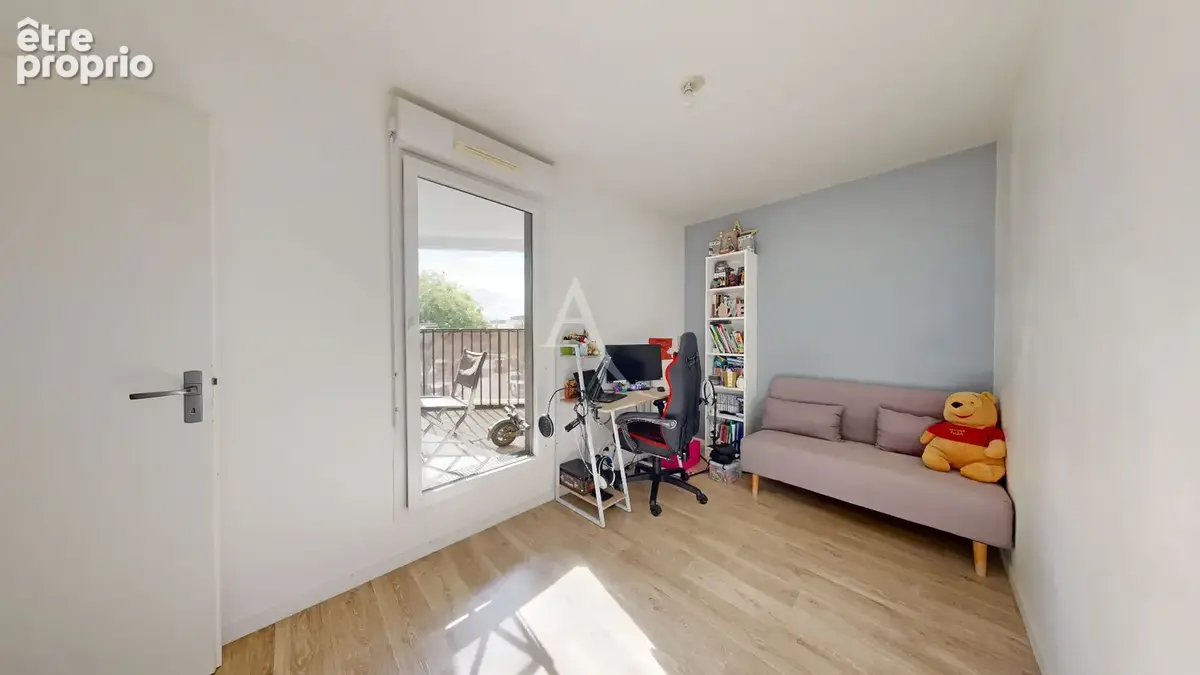 CERGY T4 récent de 80 m² soigné avec bel extérieur et 2 parkings - photo 8
