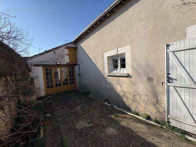Maison à SELLES-SUR-CHER