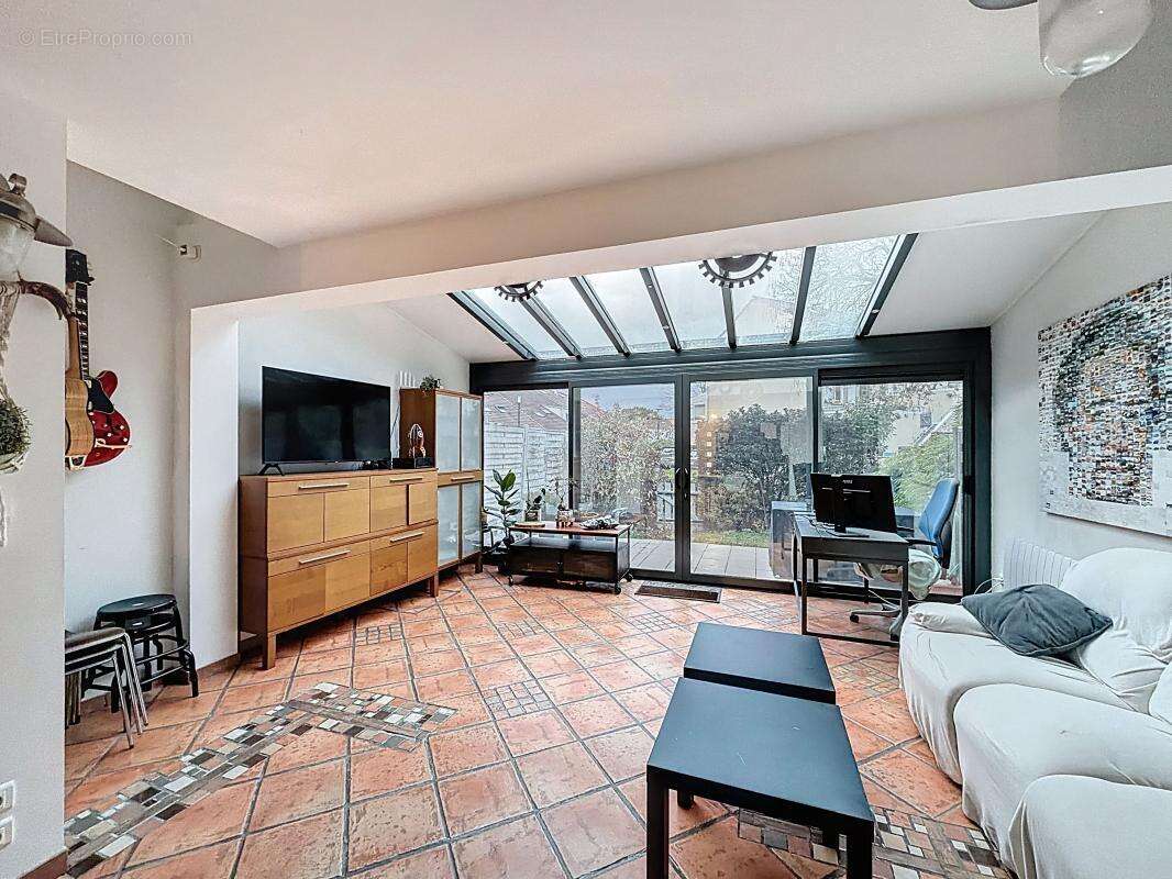 Maison à MONTIGNY-LE-BRETONNEUX