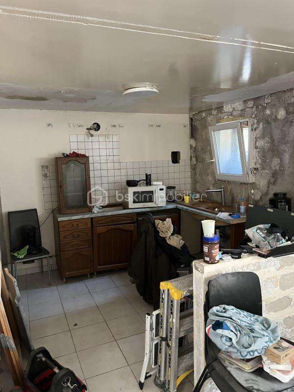 Nanterre — maison 4 chambres + dépendance 36m²  fort potentiel investisseur - photo 16
