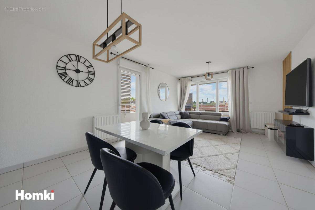 Appartement à BASSENS