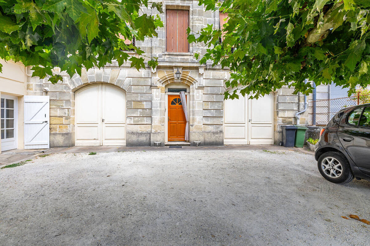 Maison à BEGLES
