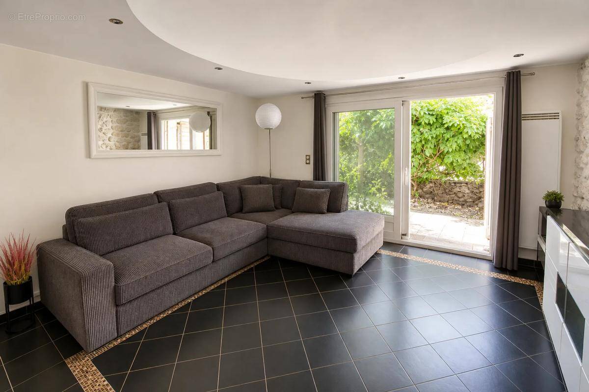 Appartement à VILLEMOMBLE