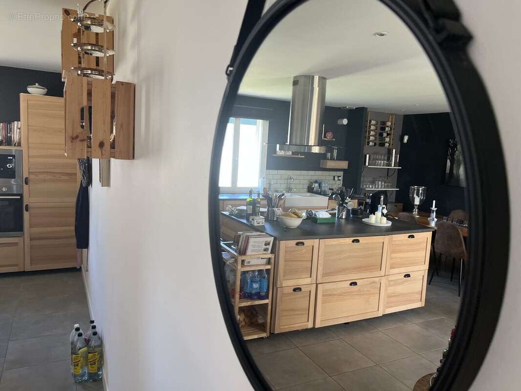 Maison 91 m² à Espalais  - photo 7