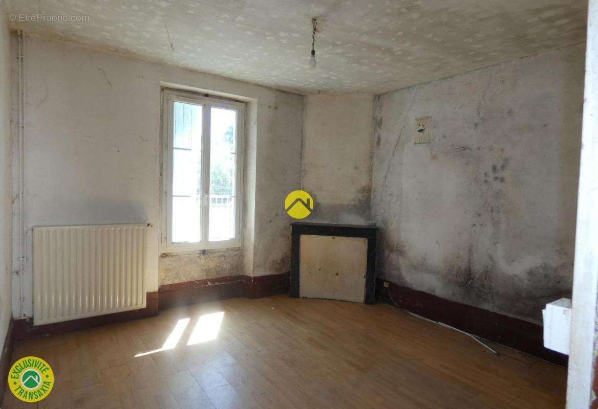 Maison a renover - photo 4