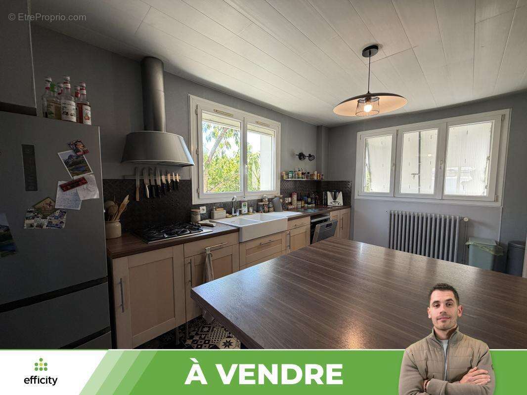 Maison 166 m² à Chatellerault  - photo 7