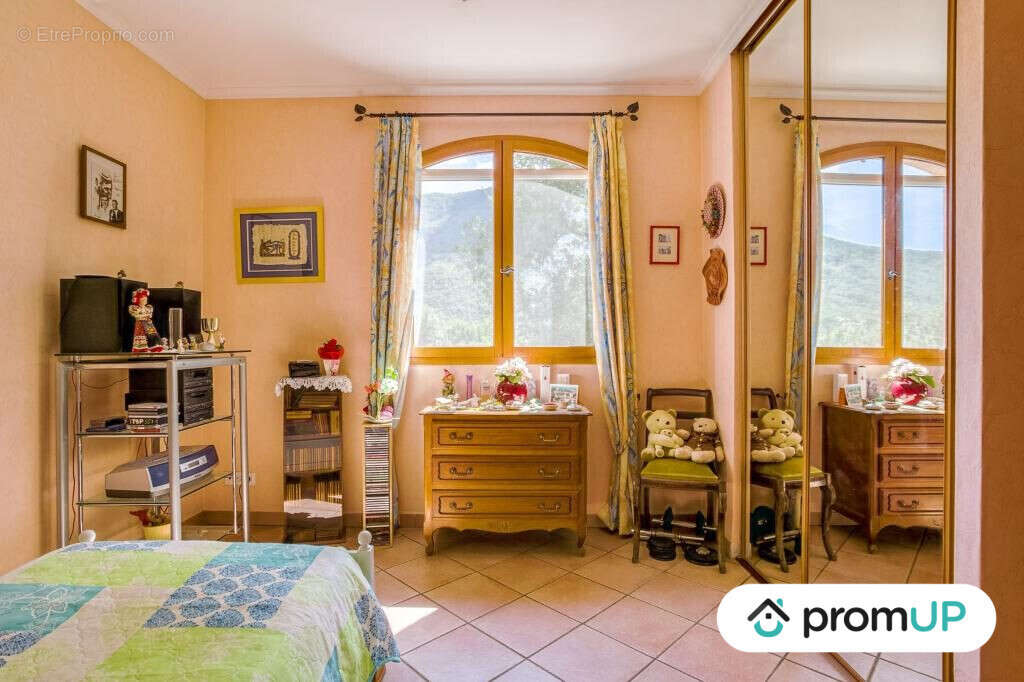 Maison à ROQUESTERON