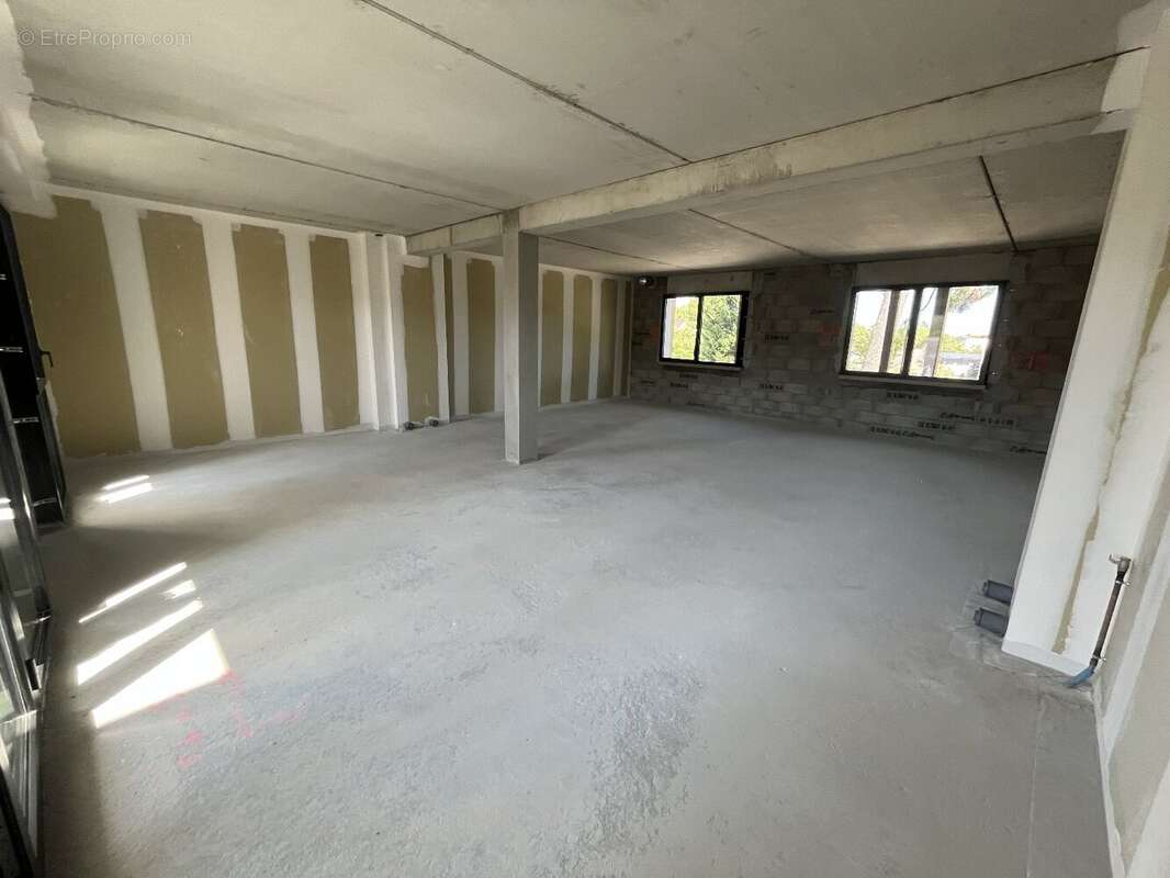 Commerce 82 m² à Hossegor  - photo 2