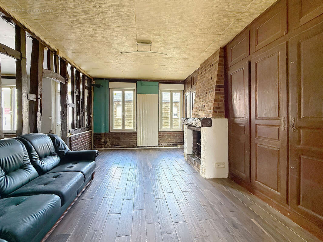 Maison à CRESSY