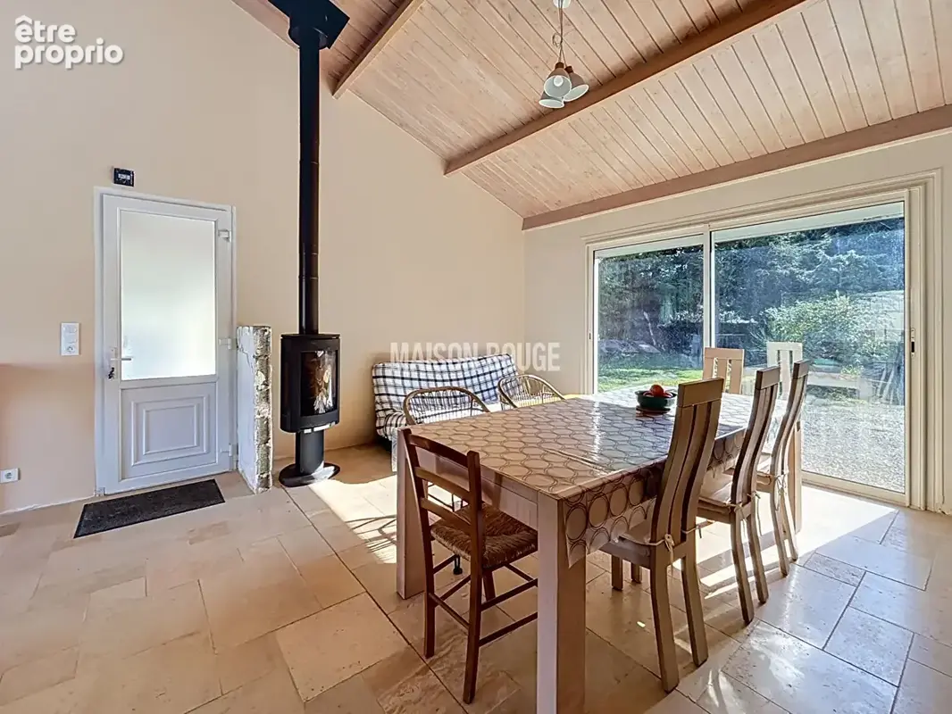 Maison rénovée lumineuse avec terrain entièrement constructible de 1 035 m² à Plouër-sur-Rance - photo 3