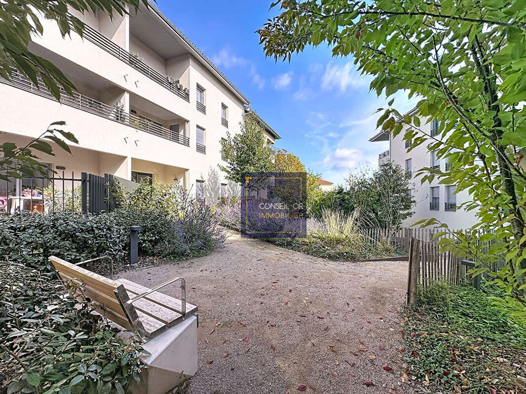 Appartement à CHAPONOST