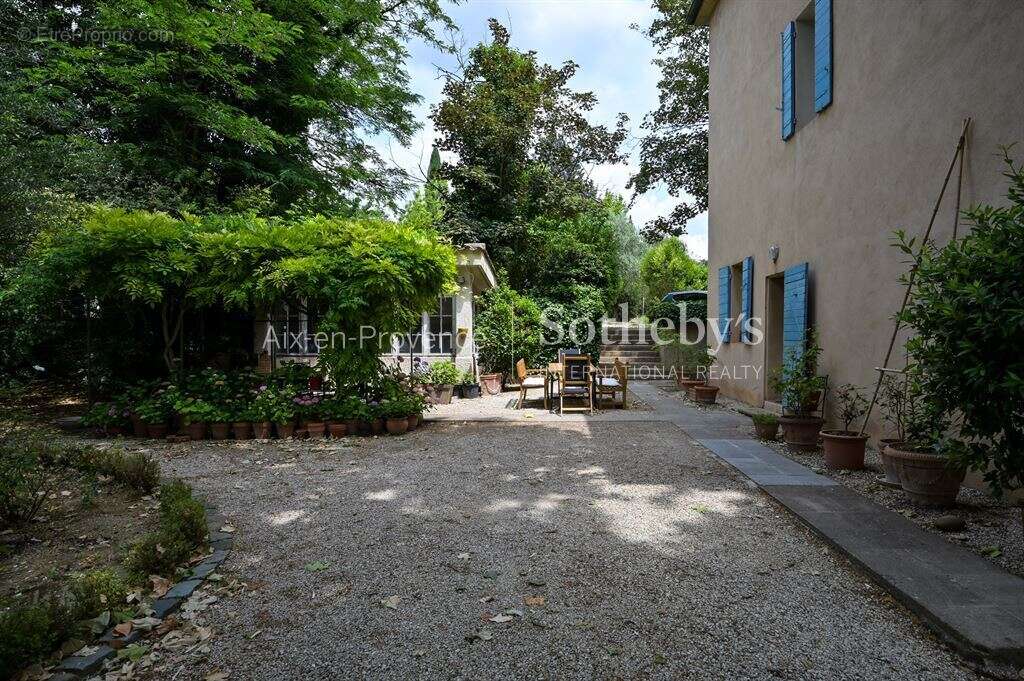 Maison à AIX-EN-PROVENCE