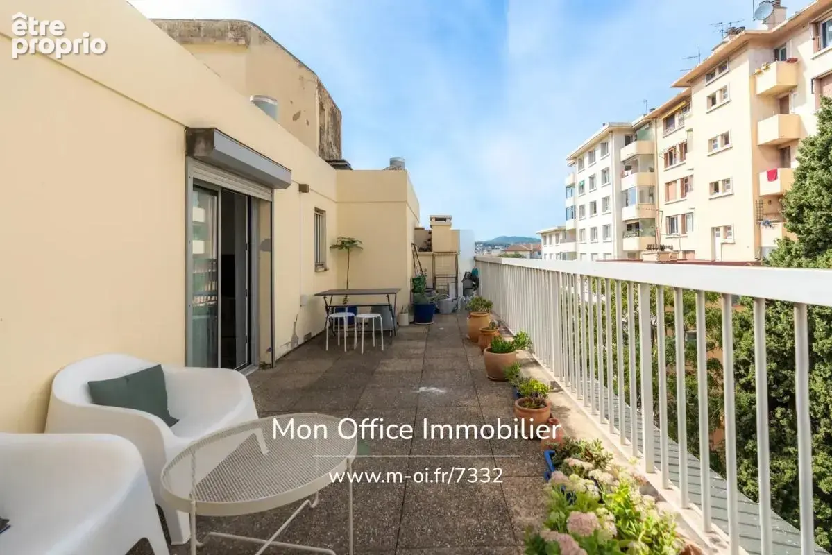 Appartement à TOULON